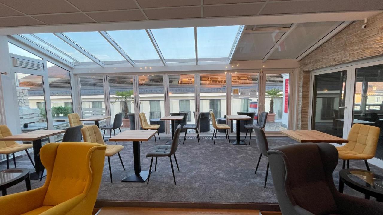 Hotel Am Markt Karlsruhe Ngoại thất bức ảnh