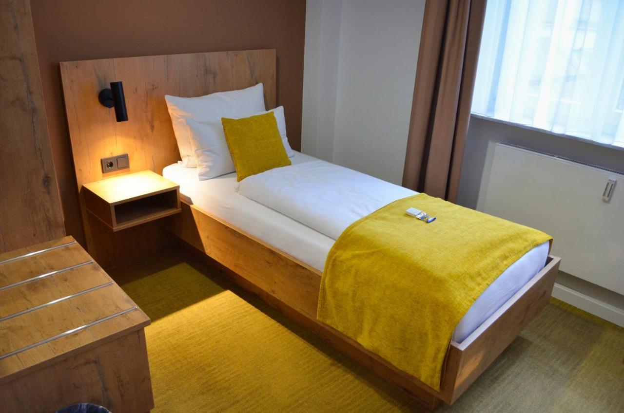 Hotel Am Markt Karlsruhe Ngoại thất bức ảnh