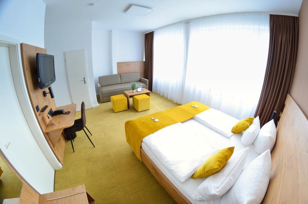 Hotel Am Markt Karlsruhe Ngoại thất bức ảnh
